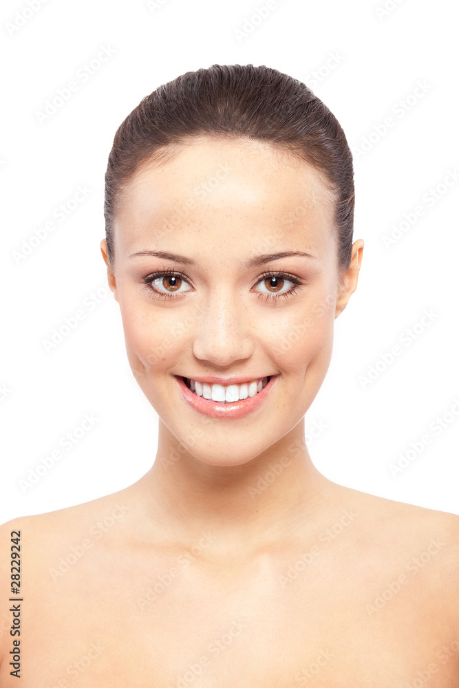 Schöne junge Frau mit Sommersprossen Portrait Schöne junge Frau mit Sommersprossen Portrait