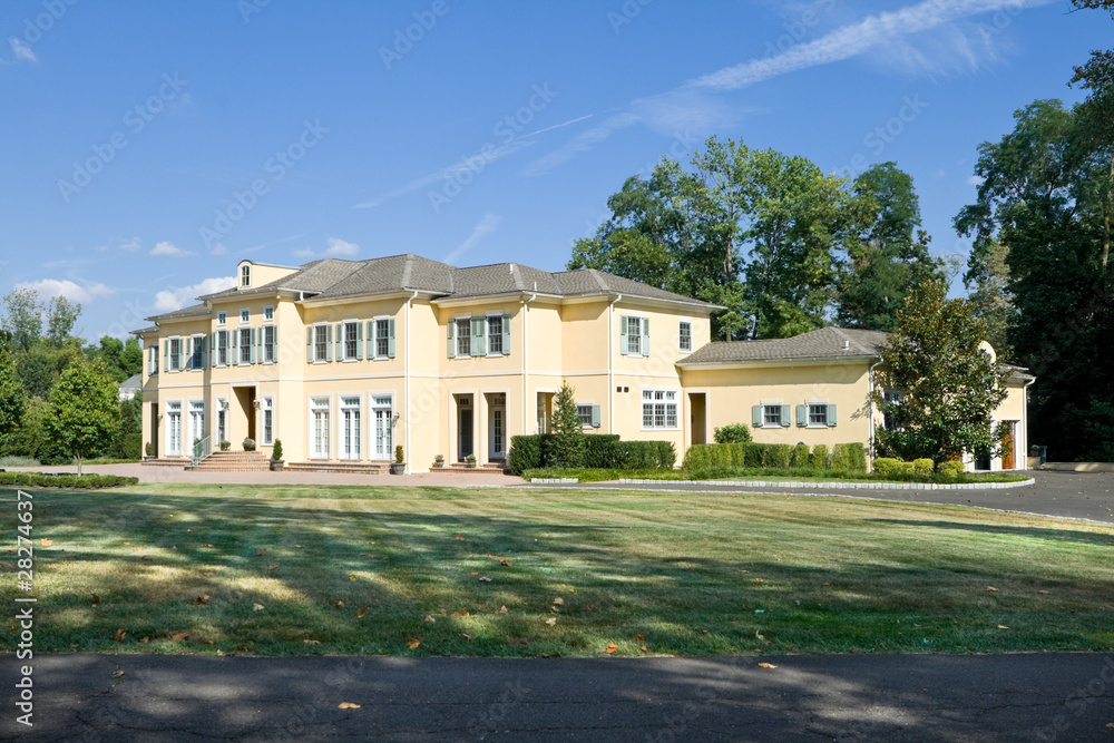 New Large Single Family House Lawn Suburban Philadelphia, PA New Large Single Family House Lawn Suburban Philadelphia, PA