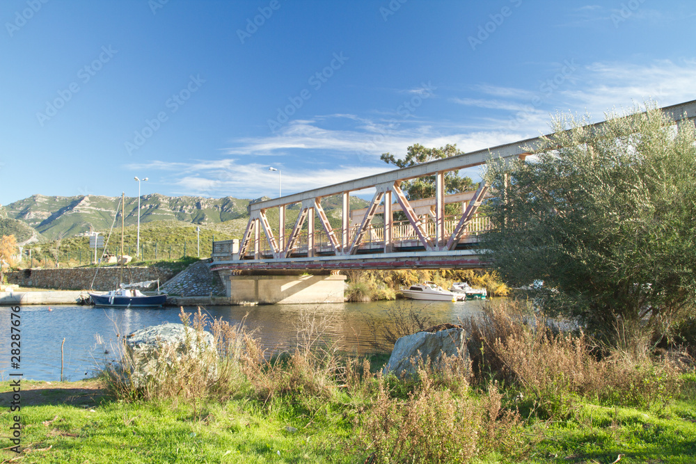 pont de riviere corse (l'aliso à saint florent)
