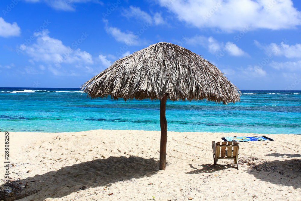Fototapeta premium Beautiful tropical beach Maguana, Cuba