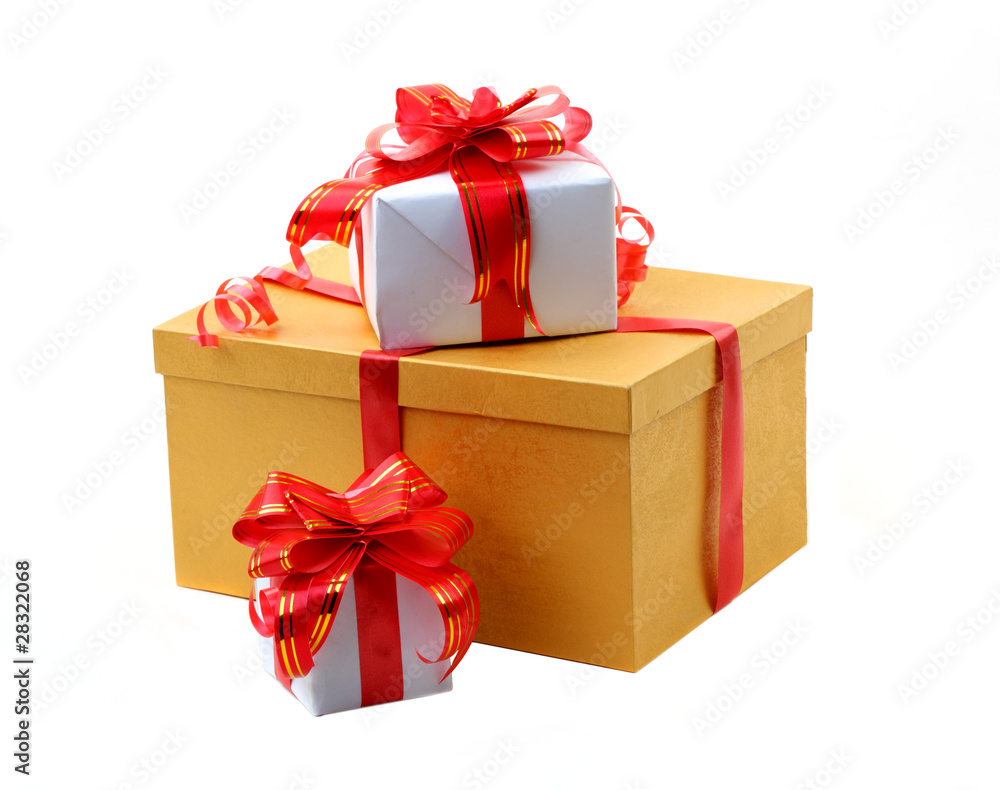 Fototapeta premium gift box with red bow isolated on white