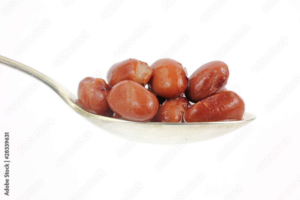 Obraz premium Pink beans on spoon