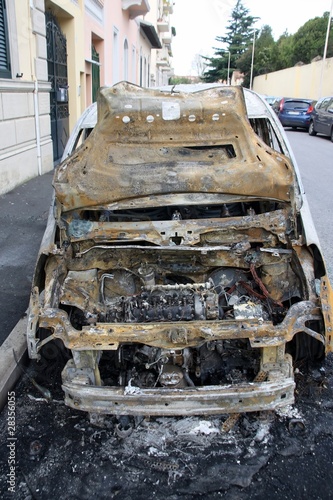 Wallpaper Mural veicoli bruciati Torontodigital.ca