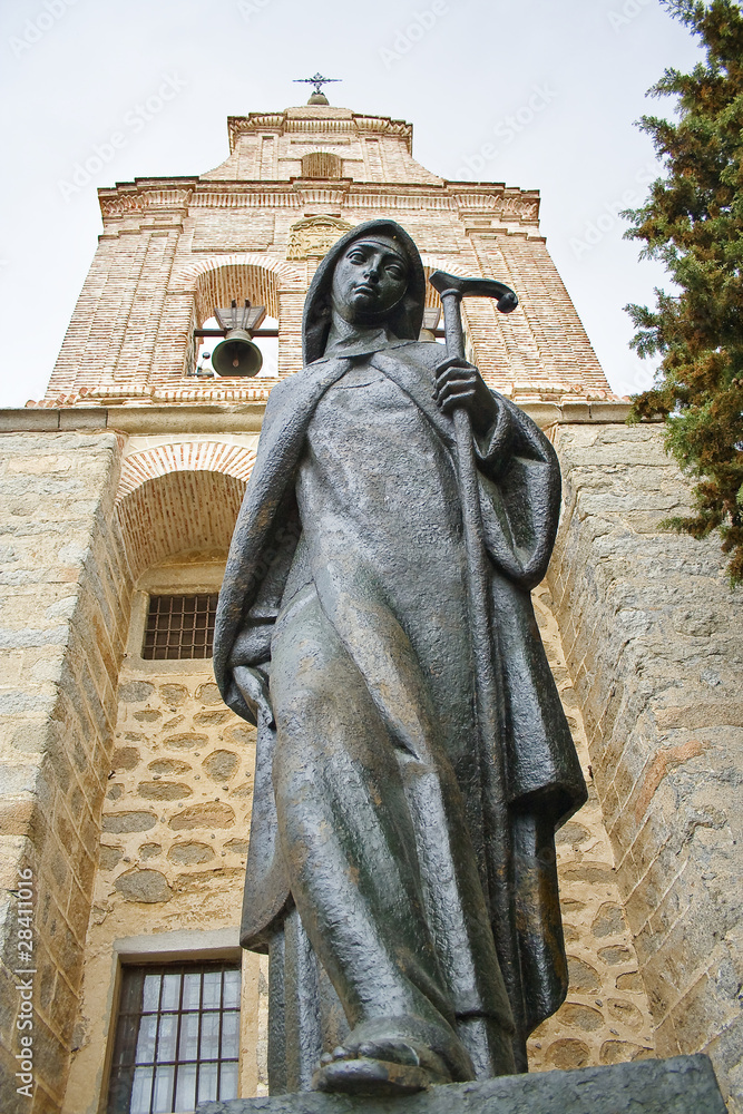 Fototapeta premium Estatua de Santa Teresa de Jesús, Ávila