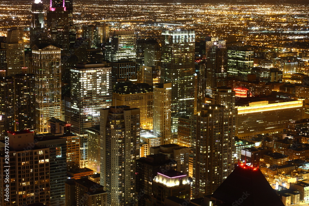 Fototapeta premium View to Downtown Chicago / USA from high above at night