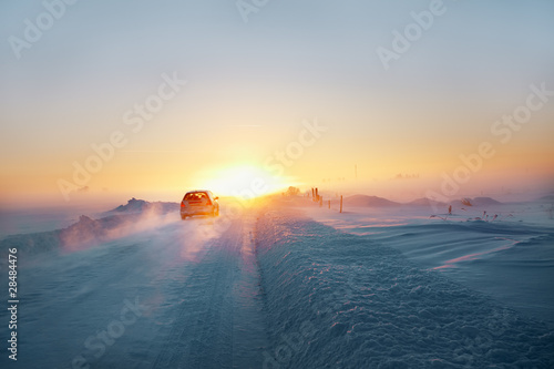 Winter road © Valery Bareta