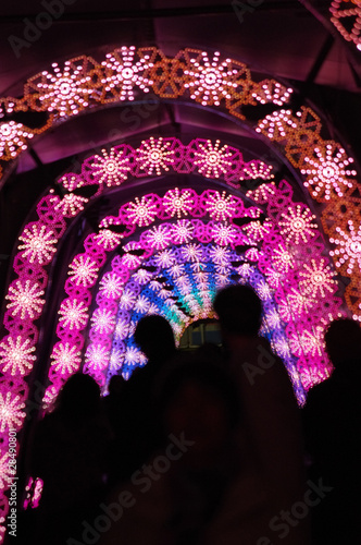 トンネルのイルミネーション