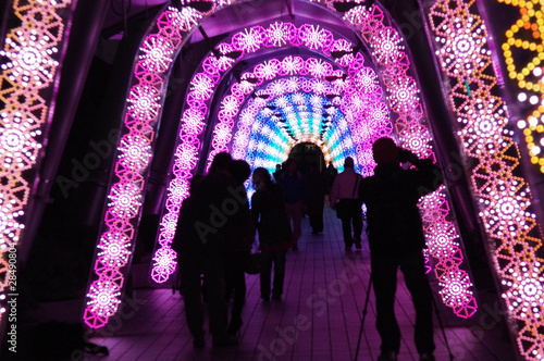 トンネルのイルミネーション