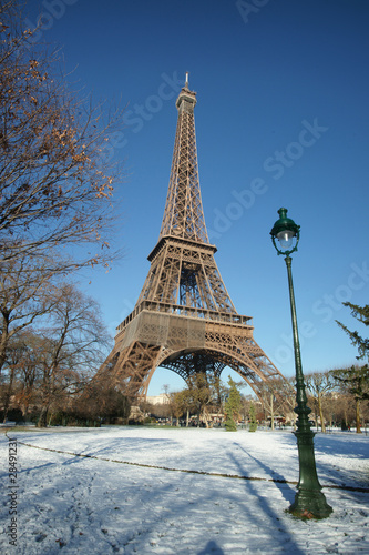 Fototapeta Naklejka Na Ścianę i Meble -  Paris Tour Eiffel 25