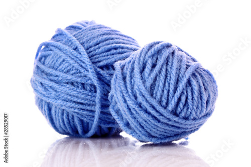 Canvas Print Blue balls of woollen thread isolated on white
