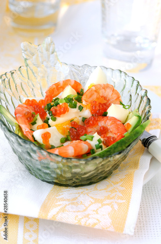 Shrimp salad (shrimp,avocado,caviar,egg)