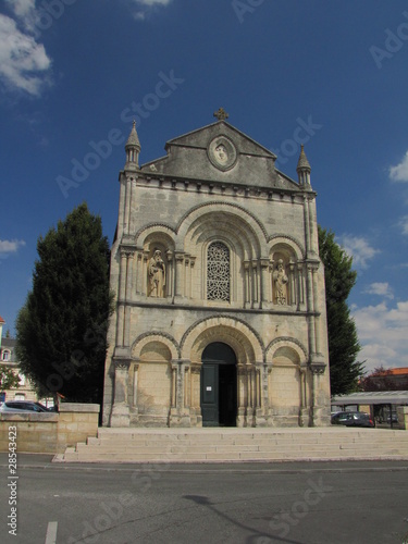 Ville d’Angoulème ; Région Poitou - Charentes