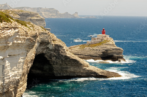 Grotte marine et phare de Madonetta photo