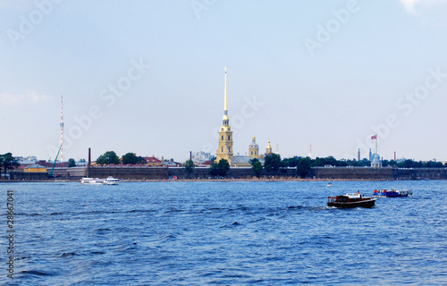 Fortaleza de Pedro y Pablo desde el Neva, San Petersburgo © abarro
