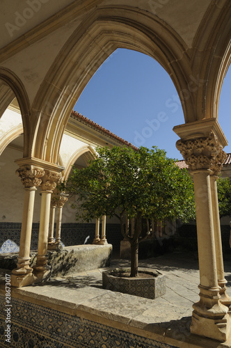 Blick in den Innenhof des Klosters Tomar