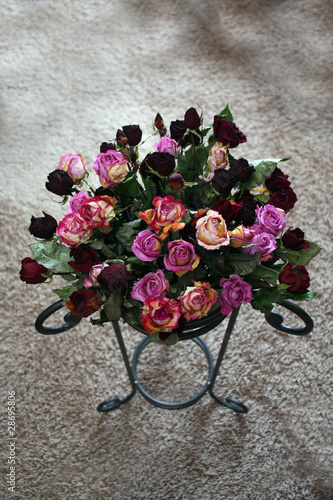 Bunch of dried roses