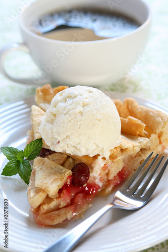 Apple Cranberry Tart