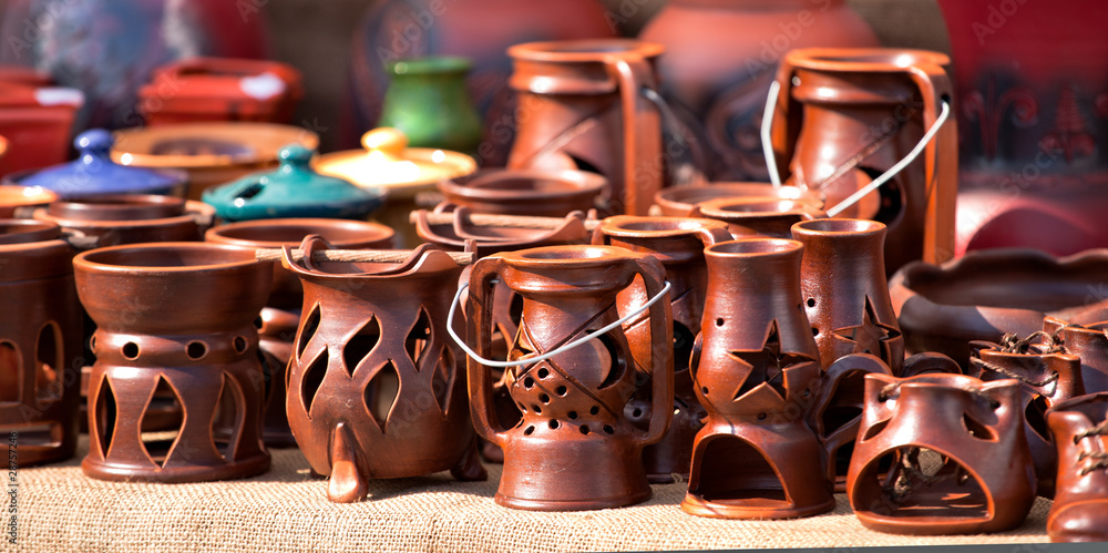 Ceramic souvenirs Ceramic souvenirs