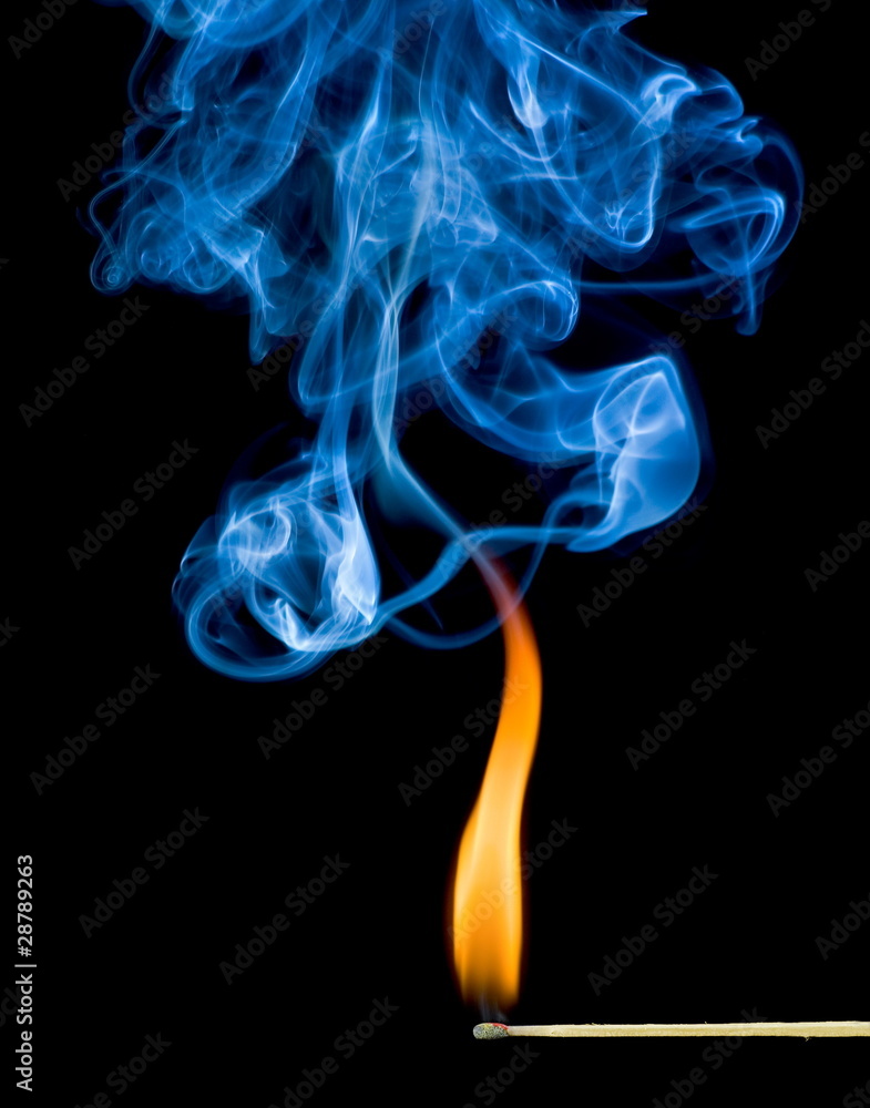 Feuer Rauch Streichholz anzünden Feuer Rauch Streichholz anzünden