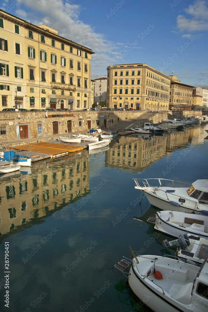 Livorno: Scali d'Azeglio 2