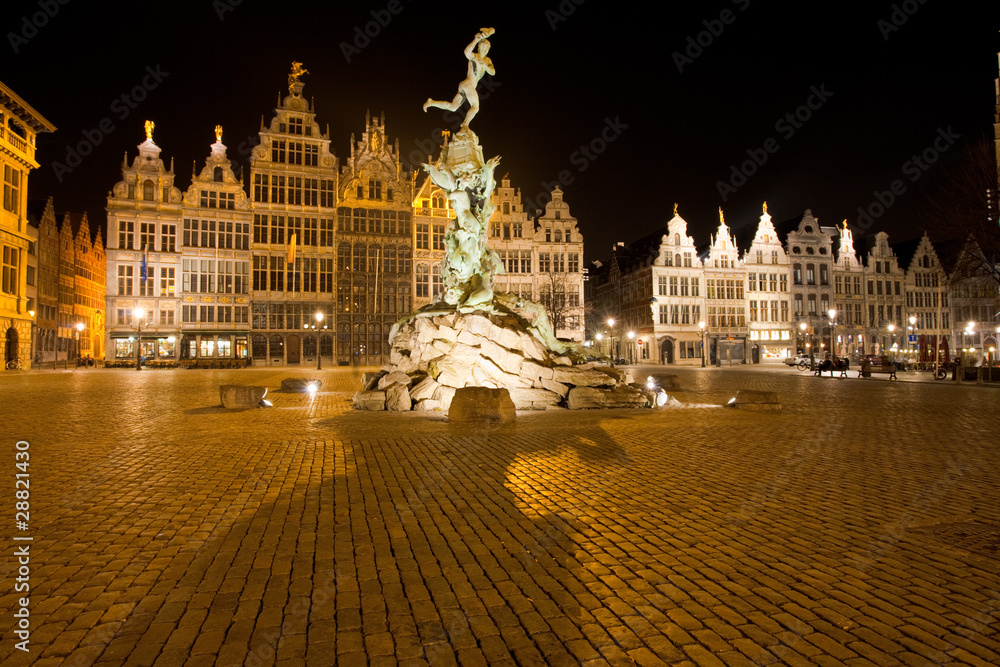 Brabo Statue Antwerp Grote Markt Night