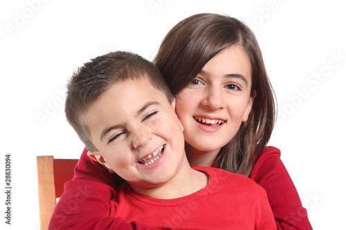 due bambini sorridenti