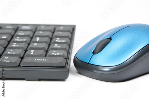 Close-up wireless computer keybaord and mouse