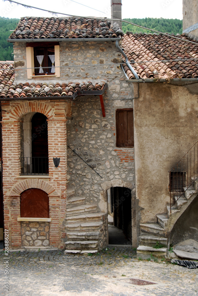 Homes Assergi - Abruzzo - Italy