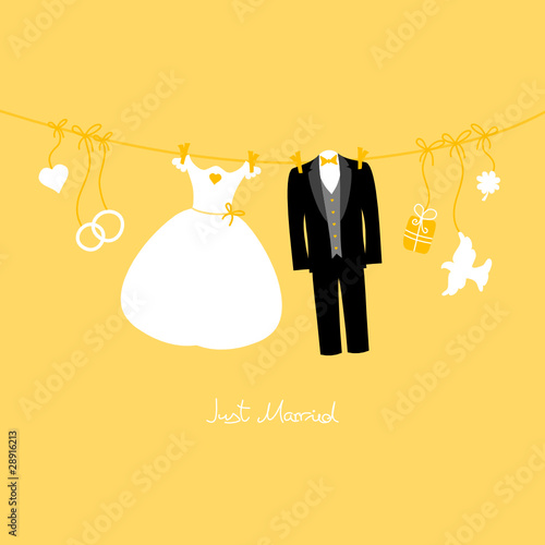 Hanging Wedding Symbols Gold