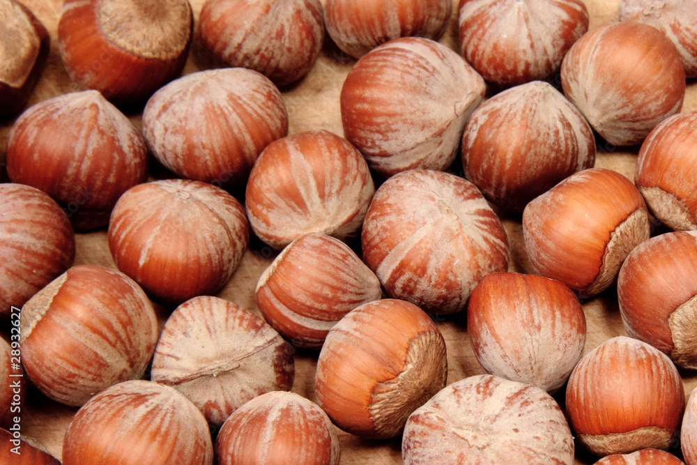 nuts nuts