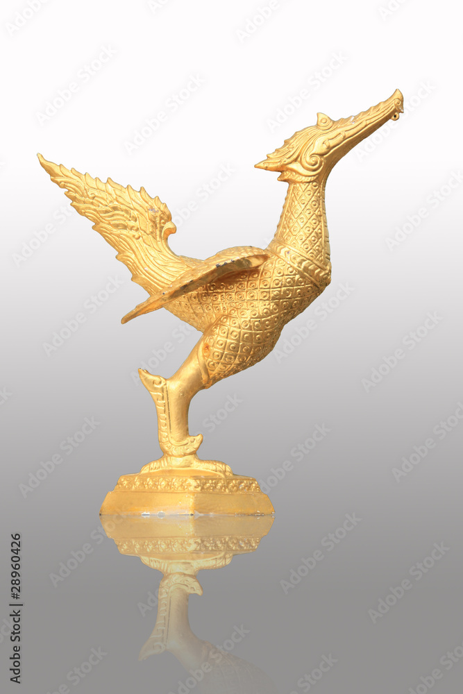 Naklejka premium Bird statue in the temple