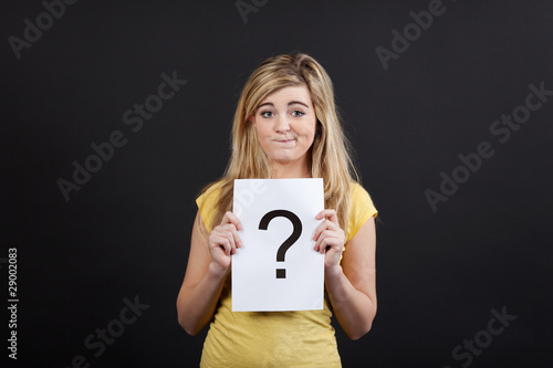 Fototapeta junge frau, große fragen