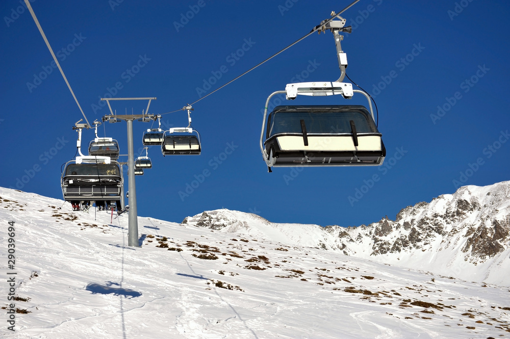 Fototapeta premium Ski lift