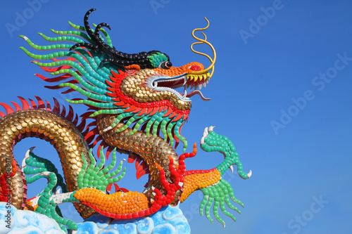beautiful chinese dragon statue