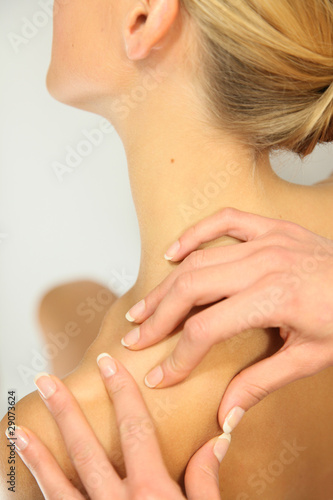 Femme massage #1