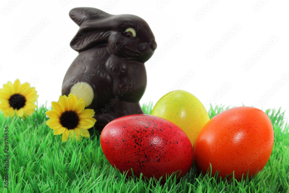 osterhase mit ostereier Stock Photo | Adobe Stock