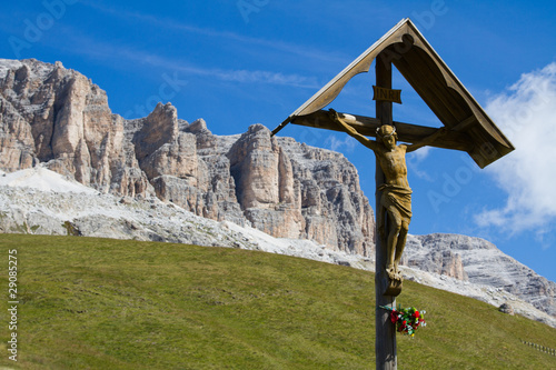 crocefisso in montagna