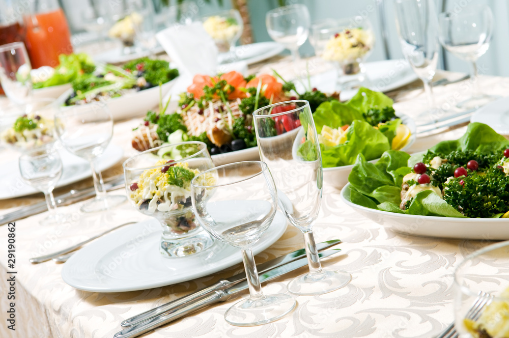 close-up catering table set