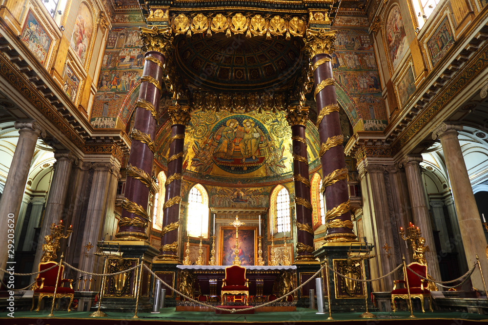 Altar in Papal Basilica of Saint Mary Major.