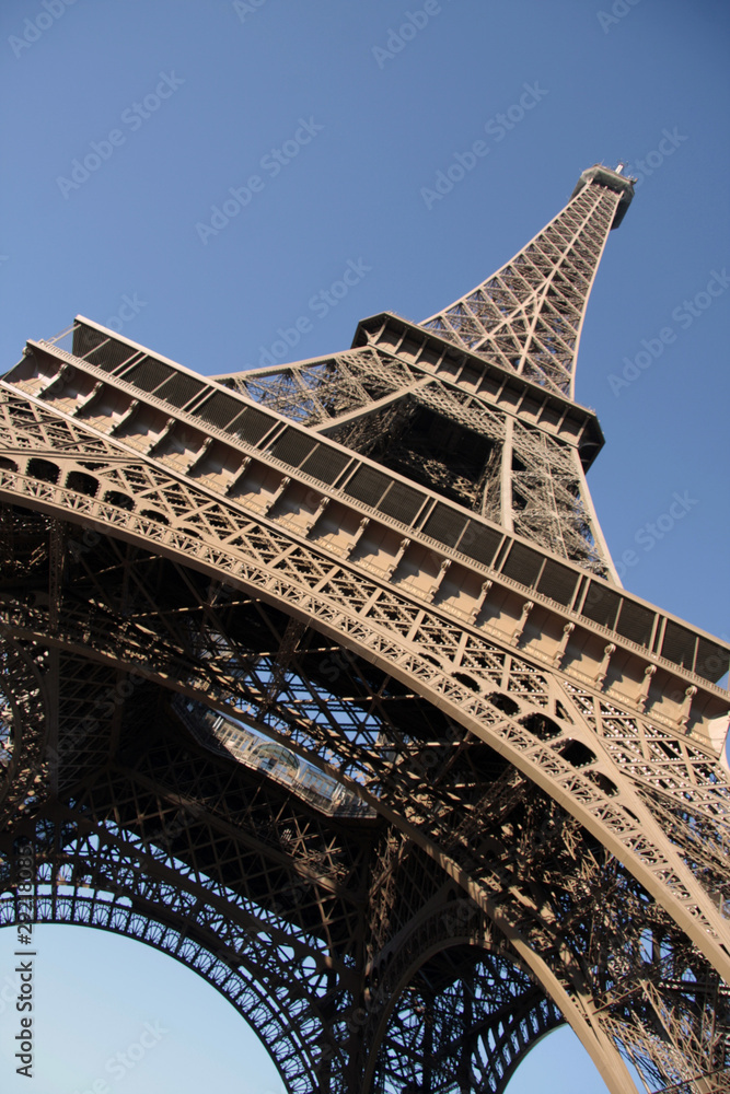 Tour Eiffel 7, Paris