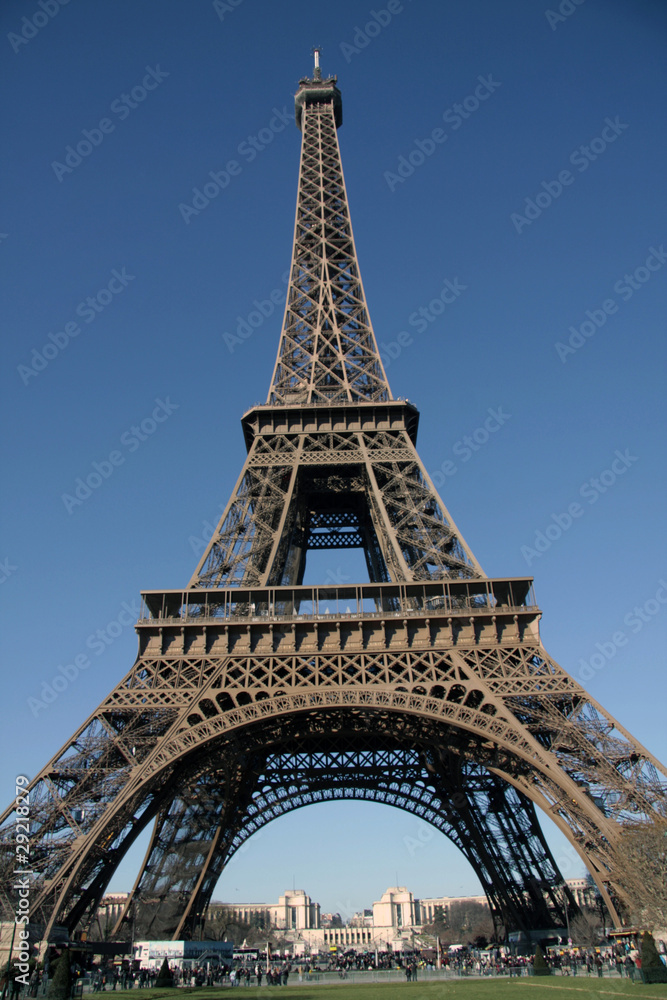 Tour Eiffel 17, Paris