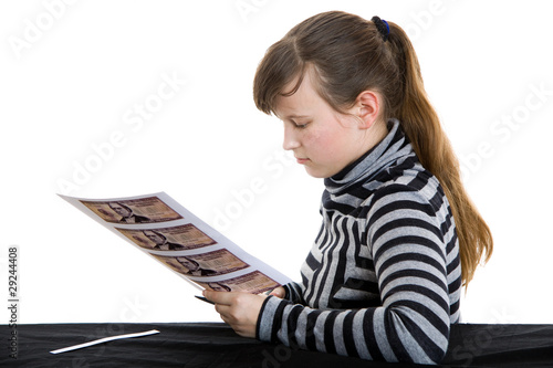 Fotografia, Obraz Girl cutting false money