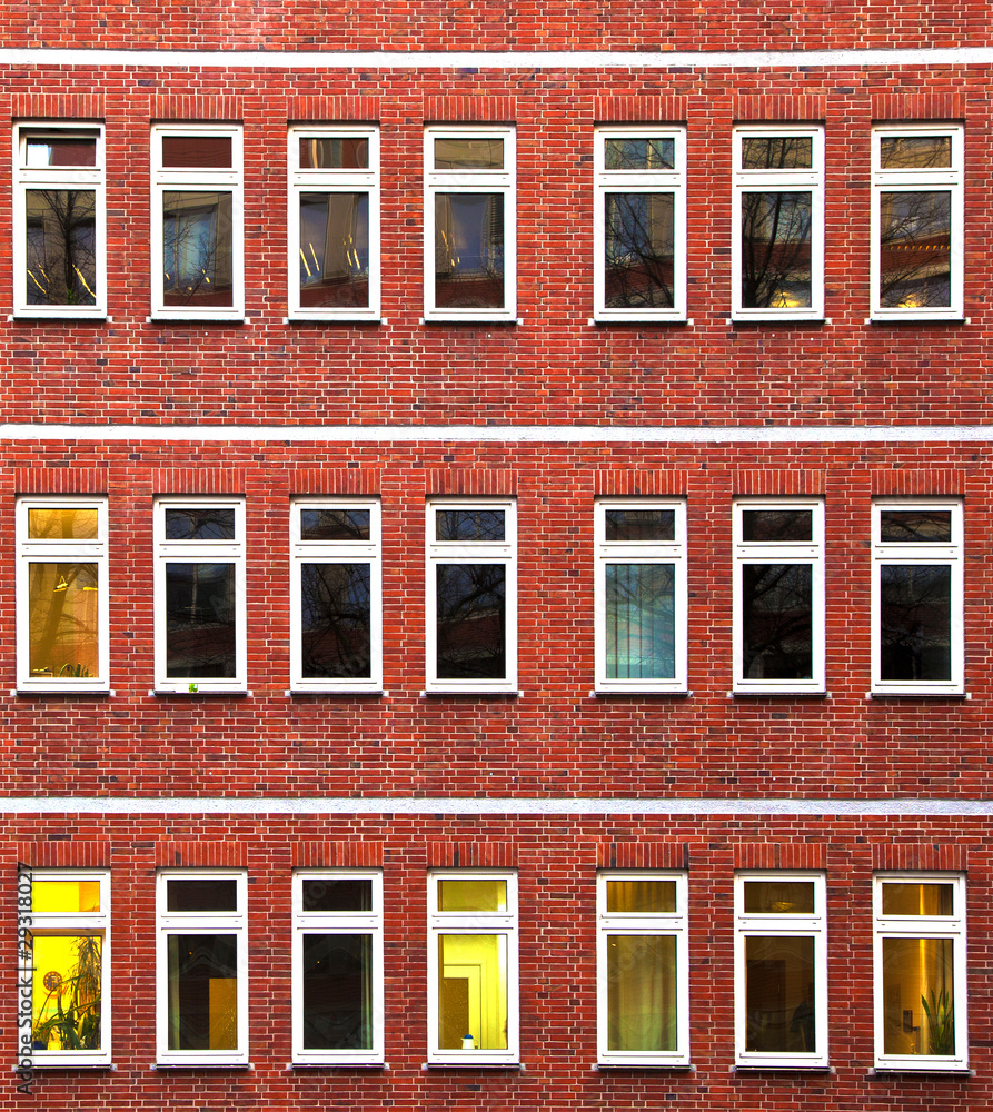 Obraz premium facade of office building in the evening