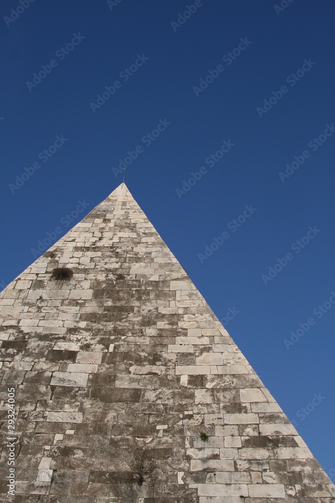 Piramide cestia