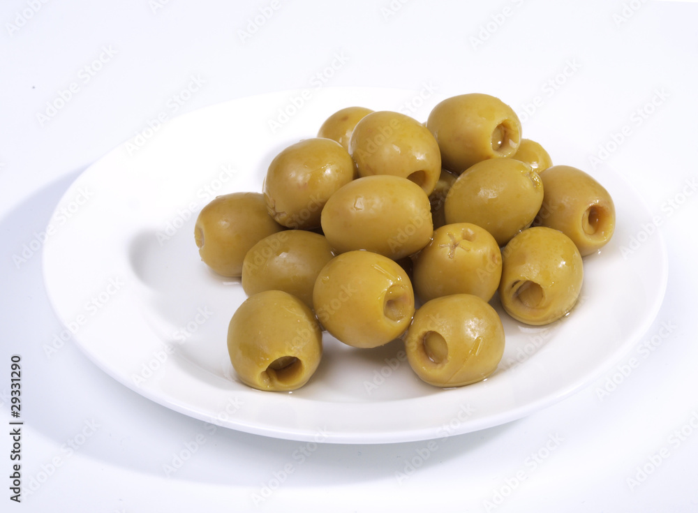 Plate olives