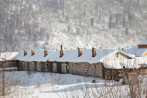 Wallpaper Mural Snow town Torontodigital.ca