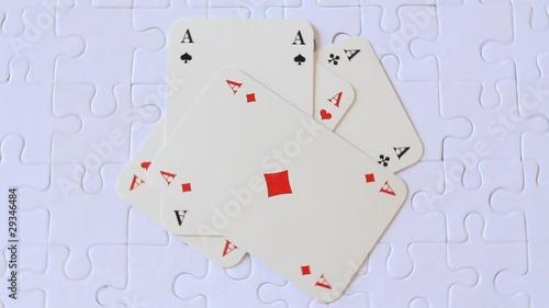 Ass und Puzzle