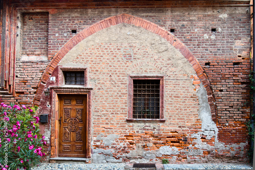 arch in Saluzzo