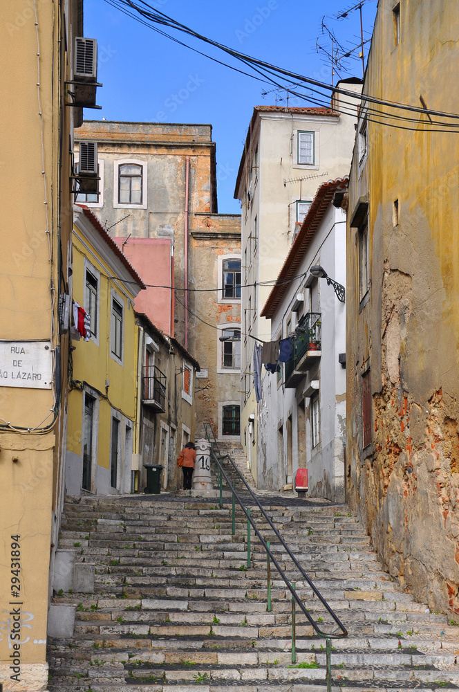 Escalier dans l'Alfama à Libonne, Portugal