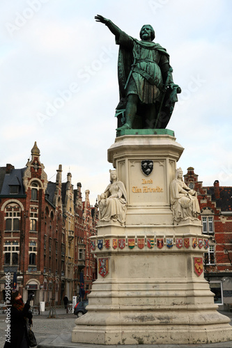 Artevelde-Denkmal auf dem Vrijdagmarkt